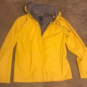 Gap rain coat